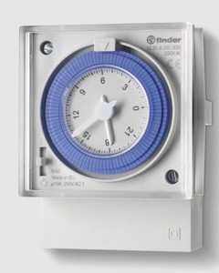 Time clock 12.31/15-minute pulse analog f/control cabinet in